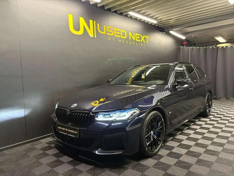 Bleu Utilisé 2022 BMW 540 M Sport Break | 54 900 € - Image 1/4