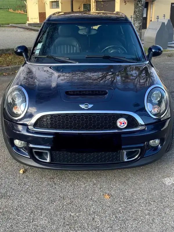 Bleu Utilisé 2011 Mini Cooper SD Clubman Break | 8 500 € - Image 1/4