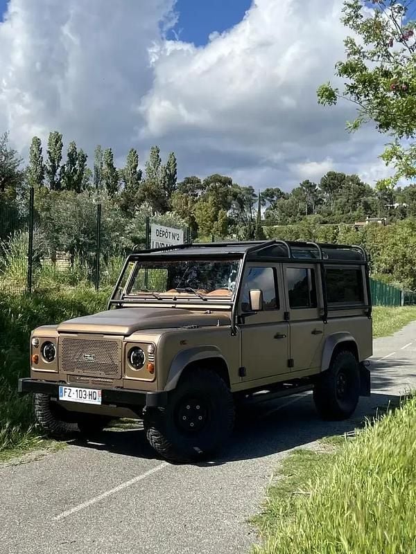Utilisé 2007 Land Rover Defender SE SUV | 47 000 € (Prix juste) - Image 1/4