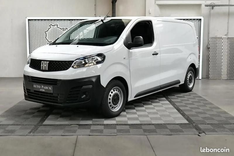 Blanc Occasion 2023 Fiat Scudo S Van | 26 950 € - Image 1/4