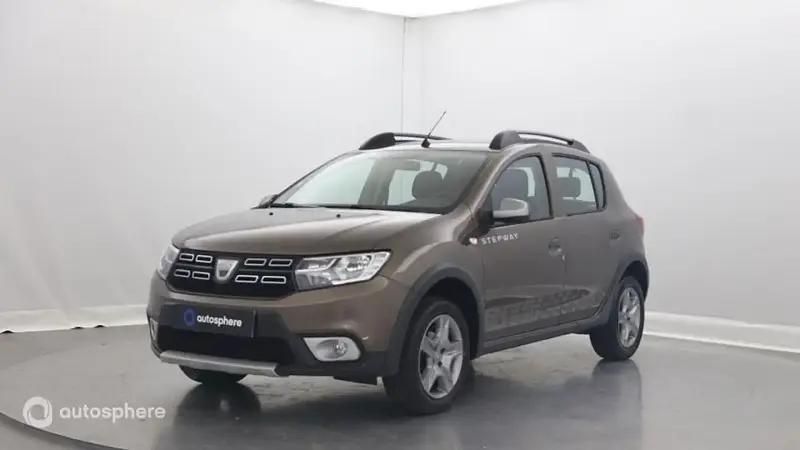 Gris Utilisé 2021 Dacia Sandero Comfort Citadine | 12 999 € (Prix juste) - Image 1/4