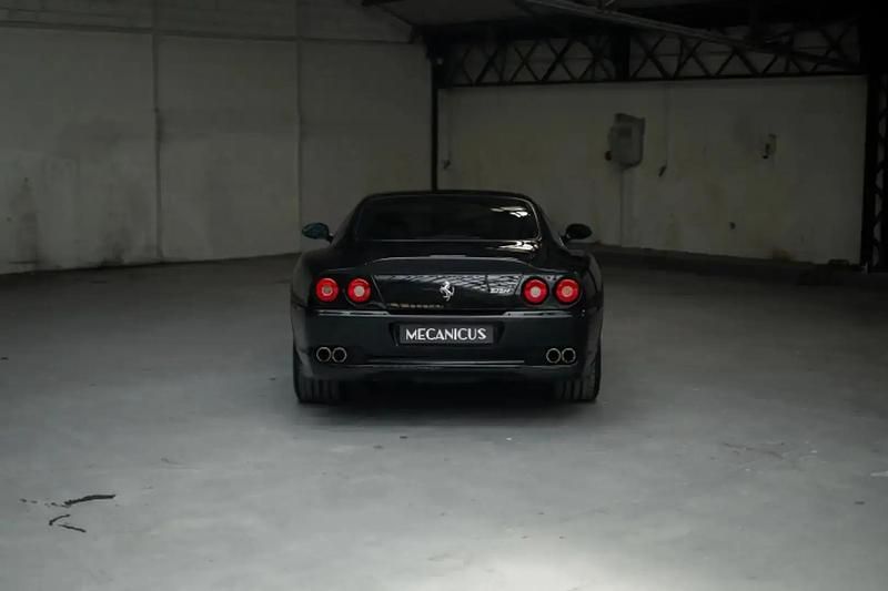 Image 2/4