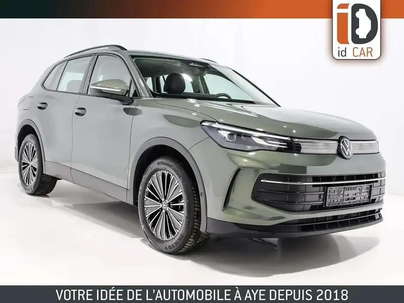 Gris Utilisé 2024 VW Tiguan SUV | 37 990 € (Prix juste) - Image 1/4