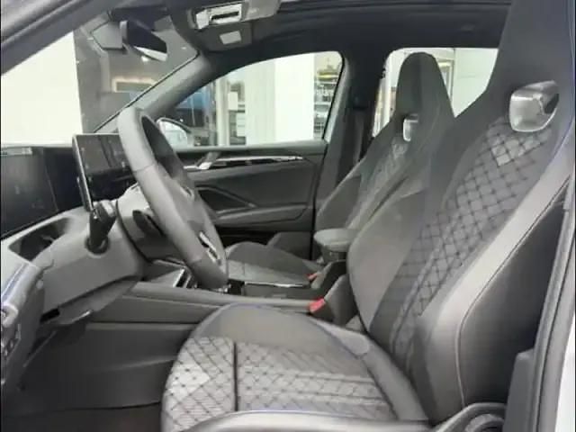 Occasion VW Tiguan R-line Edition 150 ch (110 kW) 2025 Argent dolomite métallisée SUV