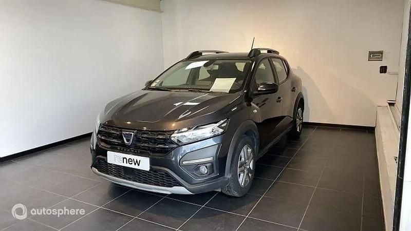 Gris Utilisé 2021 Dacia Sandero Comfort Citadine | 11 990 € (Prix juste) - Image 1/4