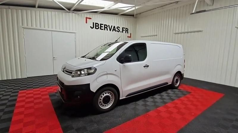 Blanc Utilisé 2023 Citroën e-Jumpy Monospace | 19 990 € - Image 1/4