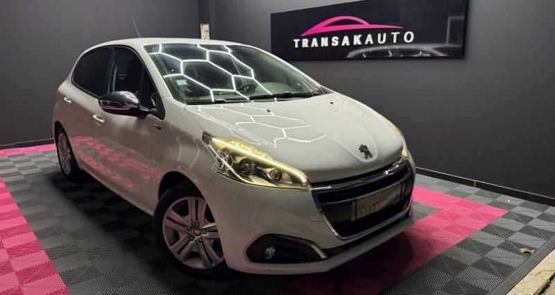 Utilisé 2017 Peugeot 208 Style Citadine | 6 490 € (Bon prix) - Image 1/4