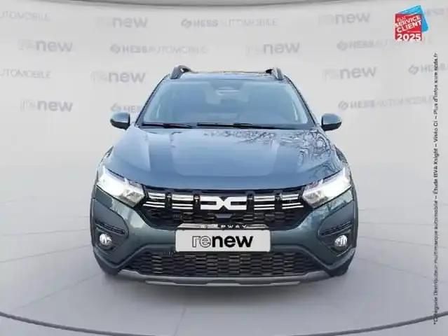 Occasion Dacia Sandero Expression 102 ch (75 kW) 2025 Vert Berline