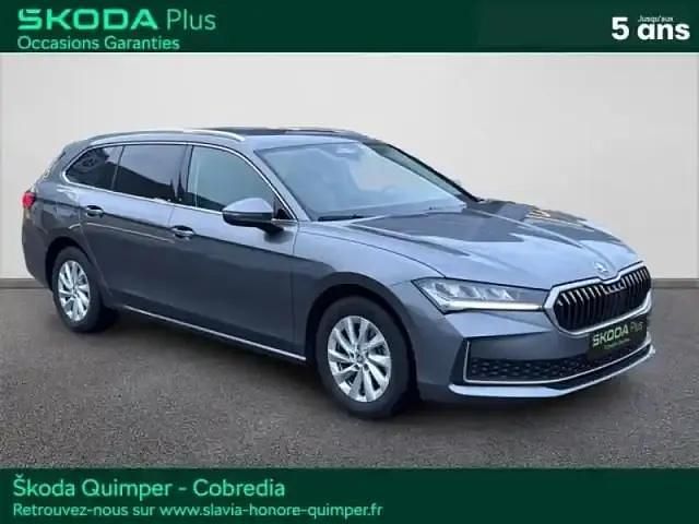 Occasion Skoda Superb Selection 150 ch (110 kW) 2024 Gris graphite métallisée Break