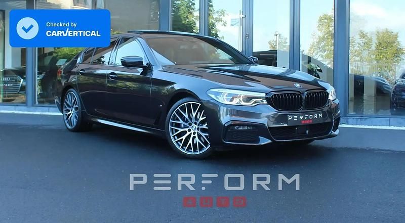 Gris Utilisé 2019 BMW 530 Sport Line Berline | 25 900 € - Image 1/4