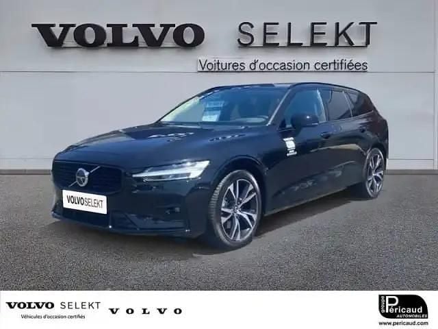 Noir onyx métallisé Utilisé 2025 Volvo V60 Break | 49 990 € (Prix cher) - Image 1/4