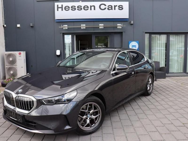 Utilisé 2024 BMW 520 Sport Line Berline | 46 899 € (Super prix) - Image 1/4