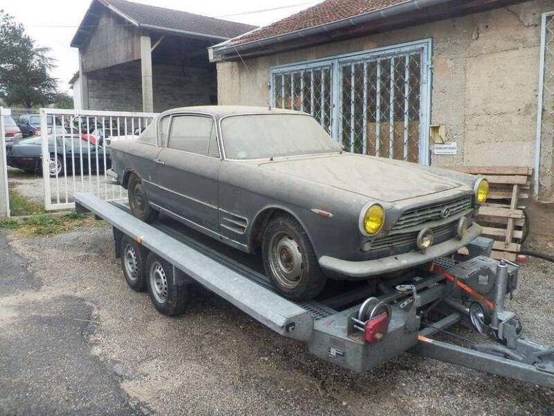 Gris Utilisé 1967 Fiat 2300 S Coupé | 19 900 € - Image 1/4