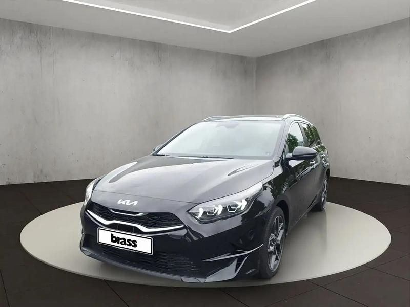 Noir Nouvelle 2025 Kia Ceed Sportswagon 4 Break | 26 980 € (Prix juste) - Image 1/4