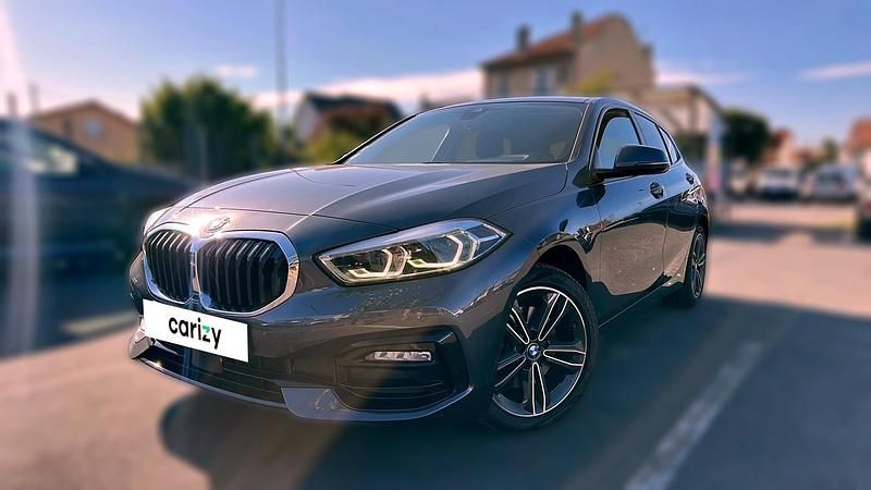 Gris Utilisé 2021 BMW 118 Sport Line Citadine | 17 640 € (Bon prix) - Image 1/4