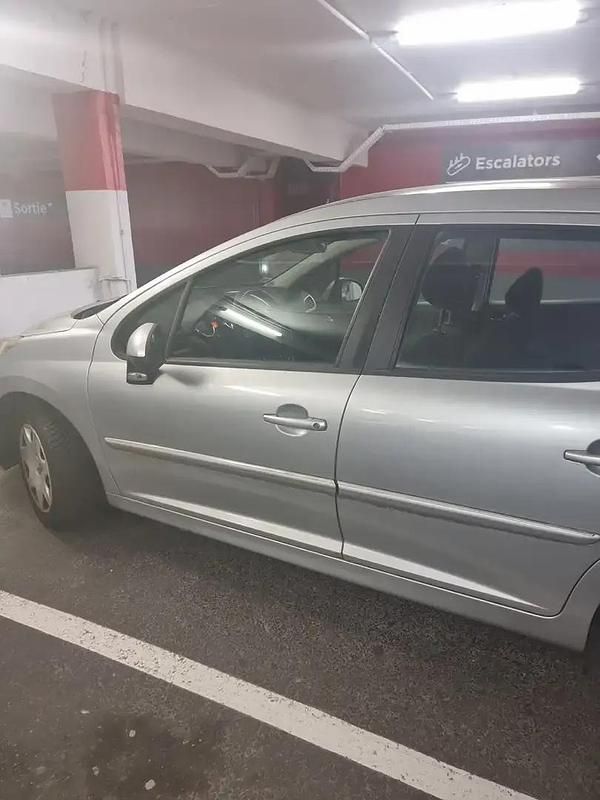 Occasion Peugeot 207 Premium 90 ch (66 kW) 2009 Gris Break