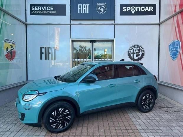 Vert Nouvelle 2025 Fiat 600 | 22 490 € (Bon prix) - Image 1/4