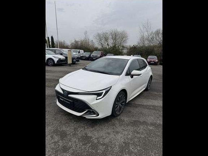 Utilisé 2024 Toyota Corolla Design Berline | 29 900 € (Prix assez cher) - Image 1/1