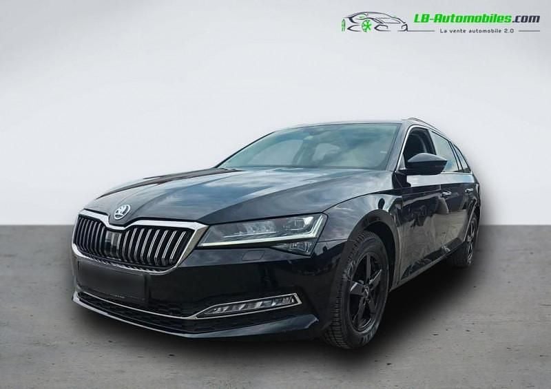 Utilisé 2019 Skoda Superb Break | 25 600 € (Super prix) - Image 1/4