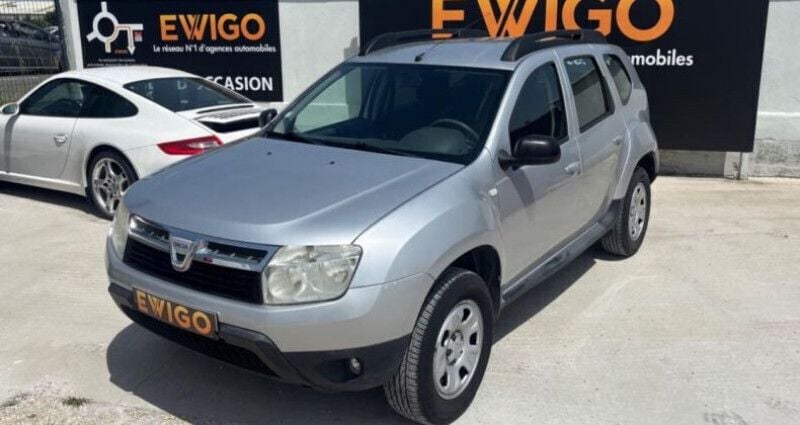 Gris Utilisé 2011 Dacia Duster SUV | 8 989 € (Bon prix) - Image 1/3
