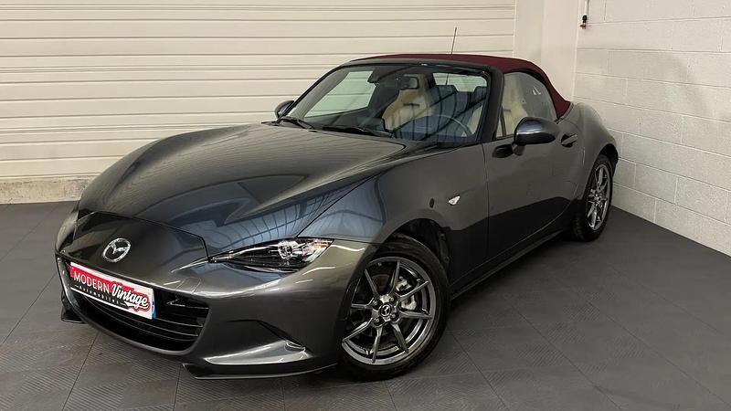 Gris Occasion 2018 Mazda MX5 Cabriolet | 22 990 € - Image 1/4