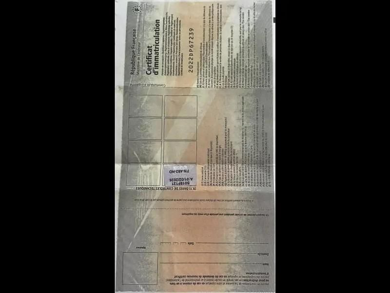 Image 2/4