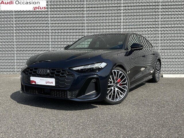 Bleu firmament métallisé Utilisé 2025 Audi A5 Design Coupé | 65 990 € - Image 1/4