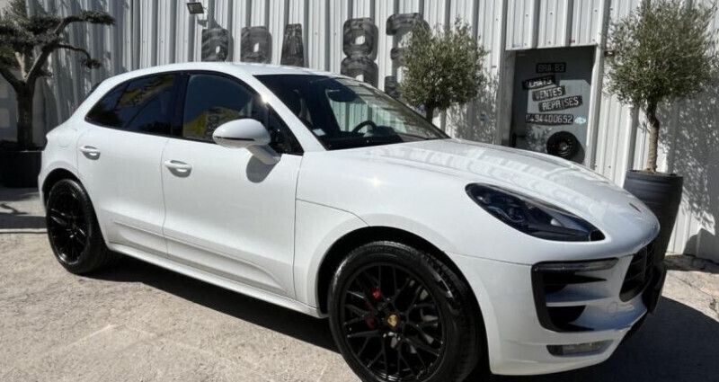 Utilisé 2017 Porsche Macan SUV | 59 490 € (Prix juste) - Image 1/4