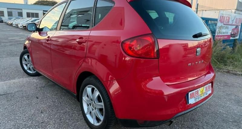 Occasion Seat Altea Ecomotive 106 ch (77 kW) 2010 Rouge Monospace