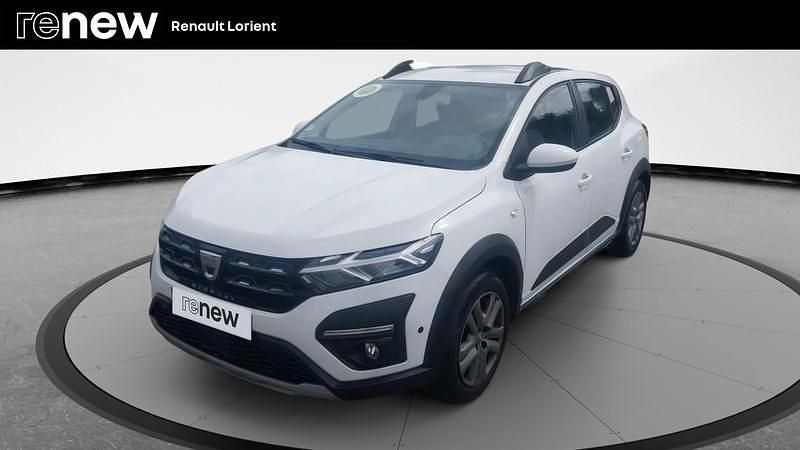 Blanc Utilisé 2022 Dacia Sandero Comfort Citadine | 13 990 € (Prix juste) - Image 1/4