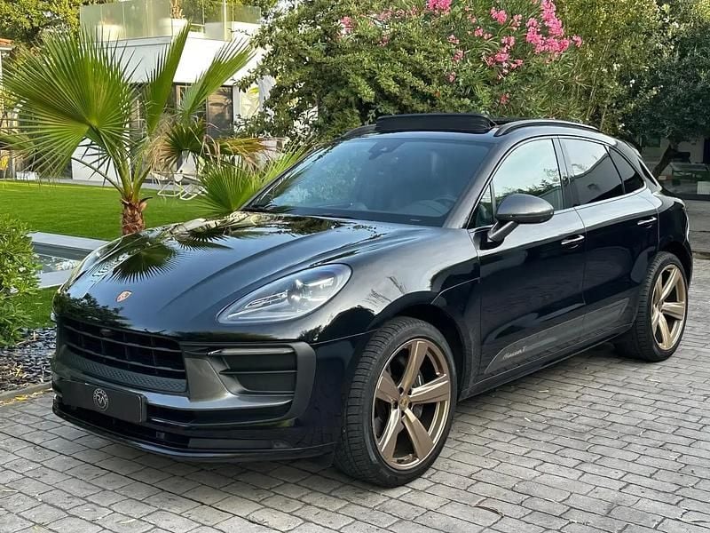 Noir Occasion 2022 Porsche Macan SUV | 52 800 € (Super prix) - Image 1/4