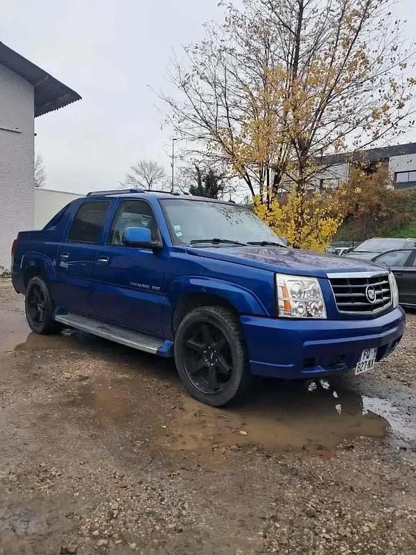 Bleu Utilisé 2003 Cadillac Escalade SUV | 14 900 € - Image 1/4