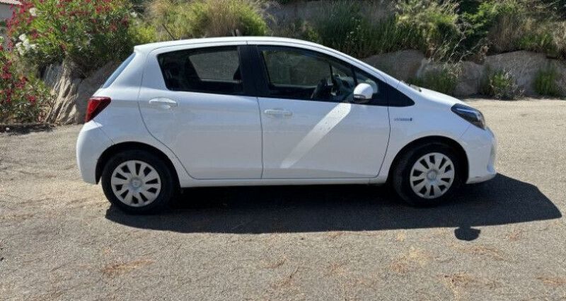 Occasion Toyota Yaris Hybrid Business Edition 75 ch (55 kW) 2016 Citadine