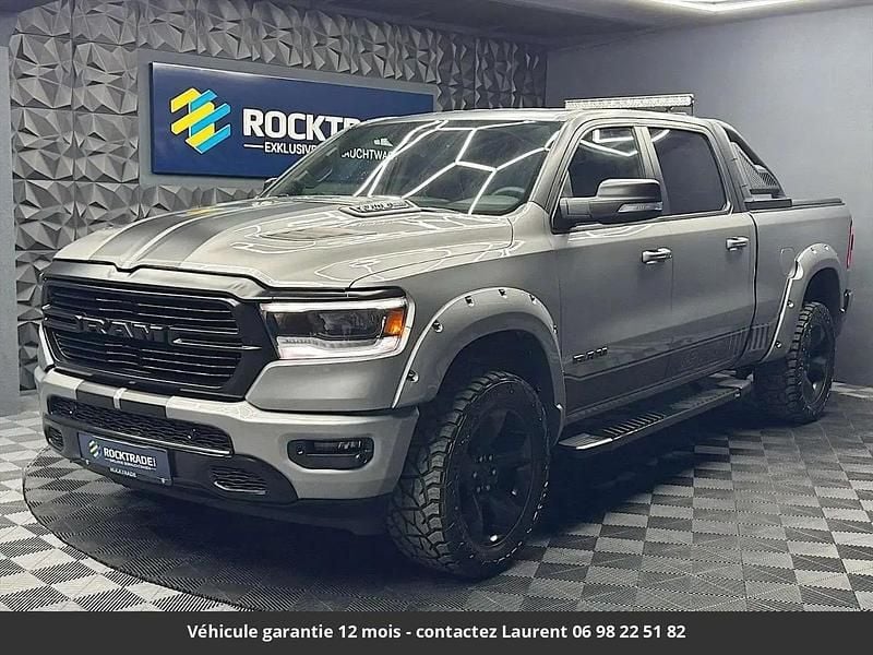 Gris Utilisé 2021 Dodge Ram Pick-up | 44 990 € (Prix juste) - Image 1/4