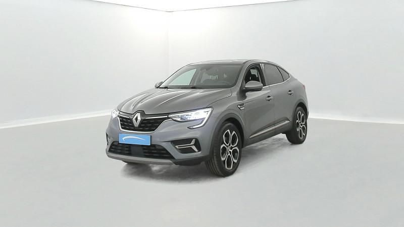 Gris Utilisé 2023 Renault Arkana Techno SUV | 23 990 € (Prix juste) - Image 1/4