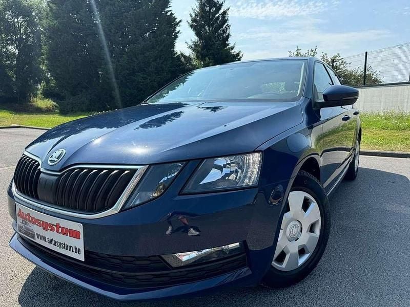Occasion Skoda Octavia Active 116 ch (85 kW) 2018 Bleu Berline
