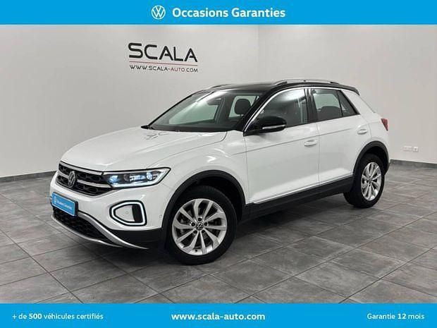 Utilisé 2023 VW T-Roc Style SUV | 26 990 € (Prix juste) - Image 1/4