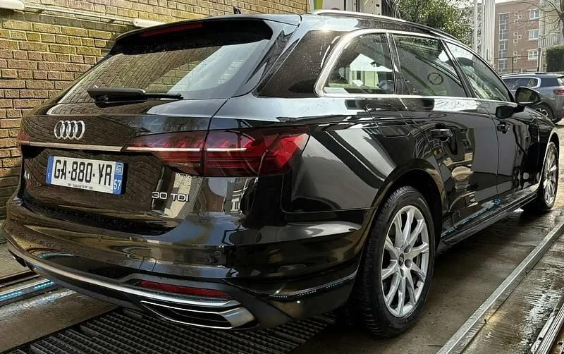 Noir Utilisé 2021 Audi A4 Business Break | 20 900 € (Prix juste) - Image 1/4