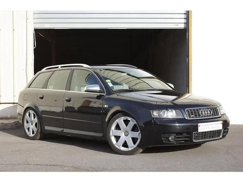 Noir Occasion 2004 Audi A4 Sport Break | 12 990 € - Image 1/4
