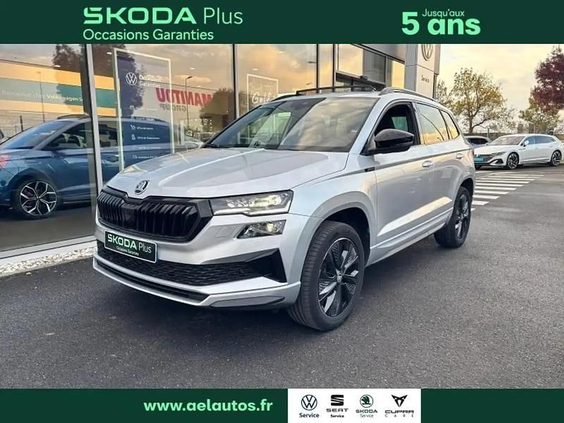 Gris Occasion 2025 Skoda Karoq SportLine SUV | 34 980 € (Prix cher) - Image 1/4