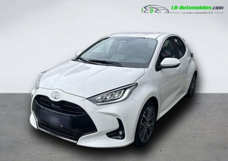 Utilisé 2024 Toyota Yaris Hybrid Citadine | 31 400 € (Prix cher) - Image 1/4