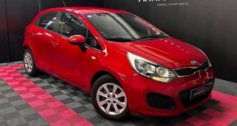Utilisé 2013 Kia Rio Motion Citadine | 6 490 € (Super prix) - Image 1/4
