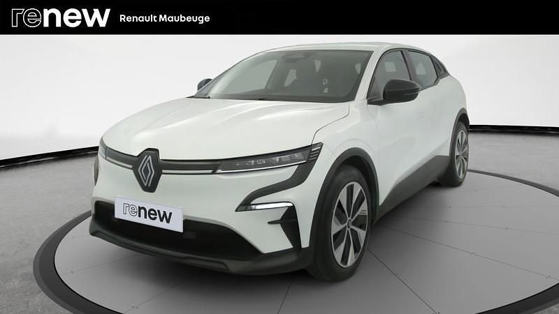 Blanc Occasion 2022 Renault Megane E-Tech Evolution Berline | 20 799 € - Image 1/4