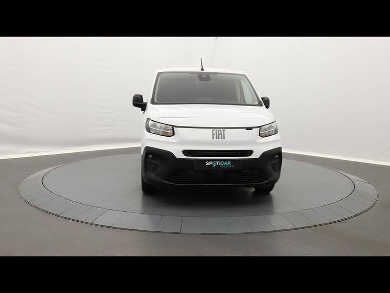 Blanc icy Nouvelle 2025 Fiat Doblò Connect Monospace | 19 790 € (Prix juste) - Image 1/4