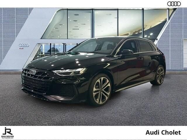 Noir mythique métallisé Nouvelle 2025 Audi A3 S-Line | 39 999 € (Prix juste) - Image 1/4