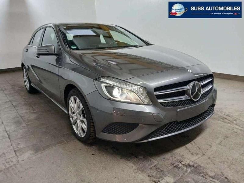 Occasion Mercedes 180 Style 122 ch (89 kW) 2015 Gris Berline
