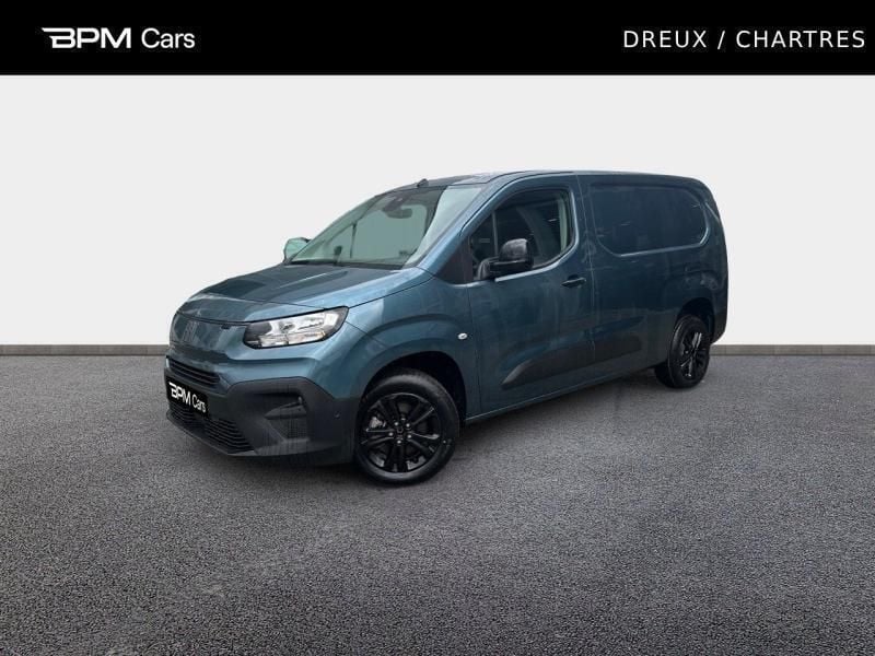 Bleu Nouvelle 2025 Fiat Doblò S Monospace | 27 690 € - Image 1/3