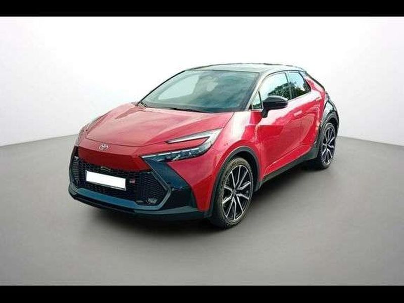Utilisé 2024 Toyota C-HR Sport SUV | 38 990 € - Image 1/1