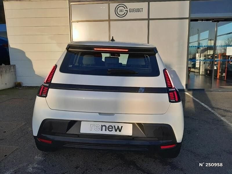 Occasion Renault R5 Evolution 88 kW (120 ch) 2025 Blanc Citadine