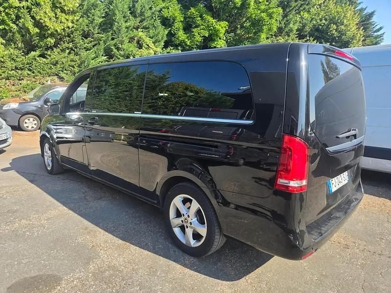 Utilisé 2019 Mercedes V220 Exclusive Monospace | 18 700 € - Image 1/4